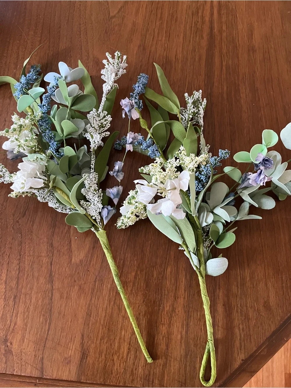 Silk Mixed Green and Blue Floral Stems